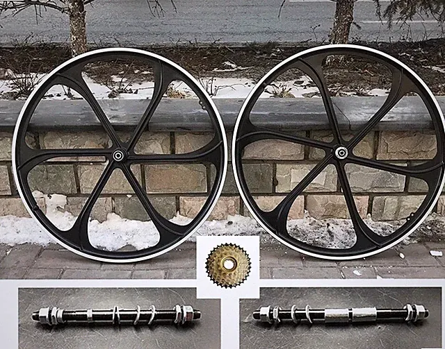 CDH 29"/700C Bike Wheel Black Aluminum Mag Wheels Bike Rims & 8 Speed Freewheel